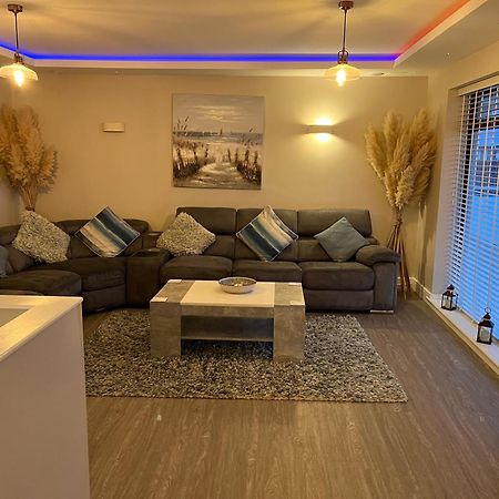 3 Bedroom Deganwy Sea View Beach House Ll31 Εξωτερικό φωτογραφία