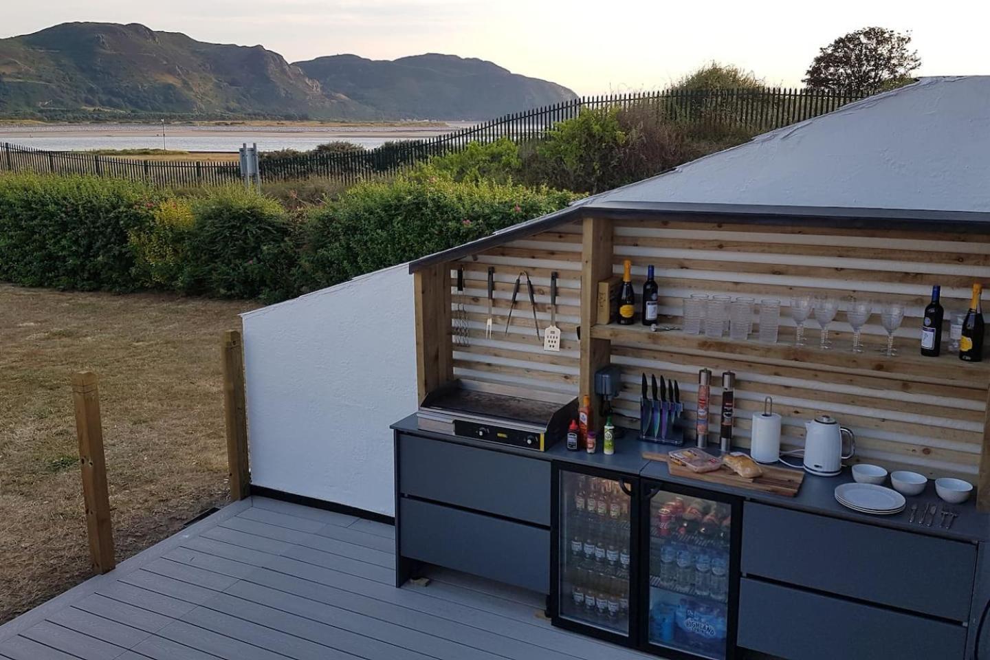 3 Bedroom Deganwy Sea View Beach House Ll31 Εξωτερικό φωτογραφία
