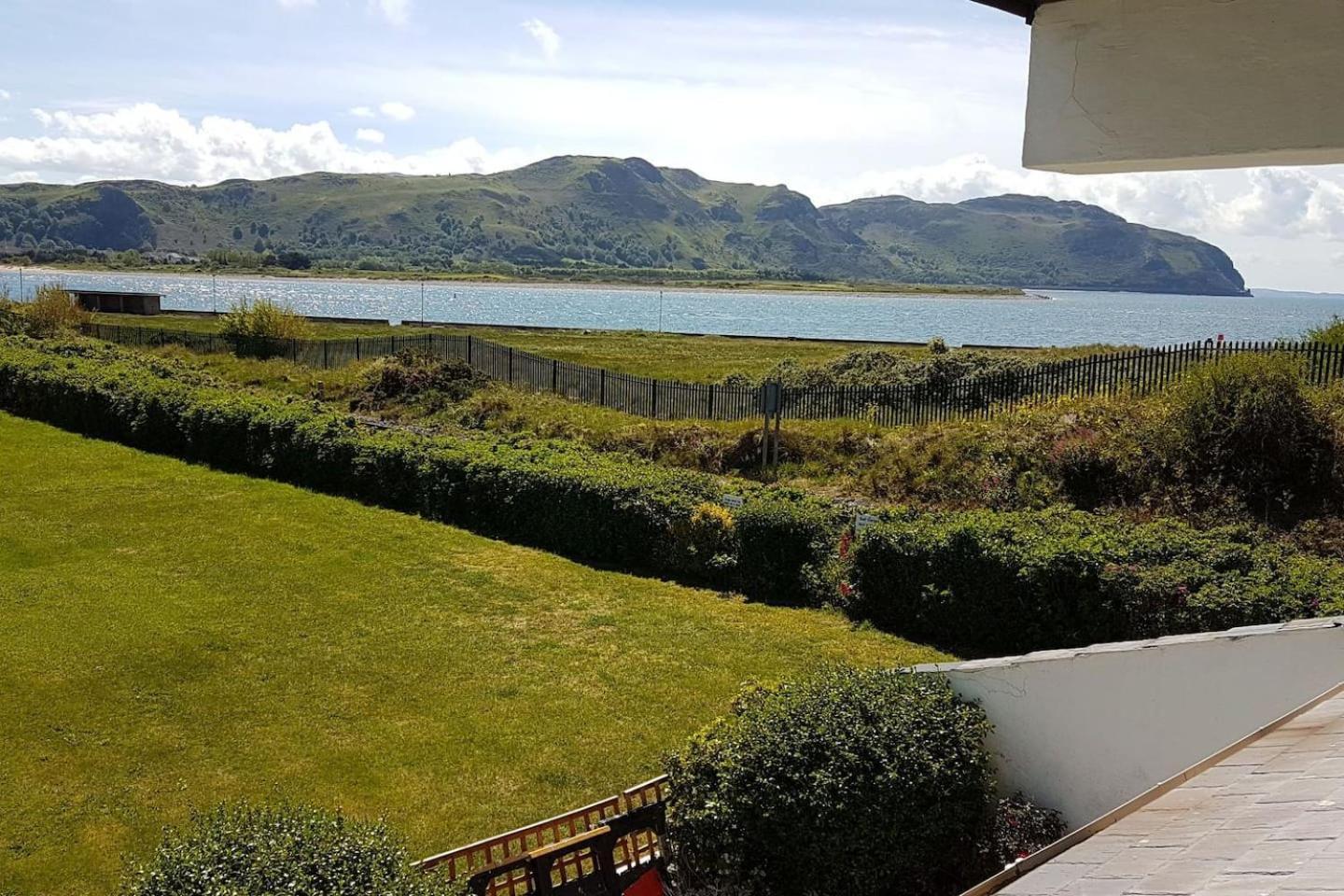 3 Bedroom Deganwy Sea View Beach House Ll31 Εξωτερικό φωτογραφία