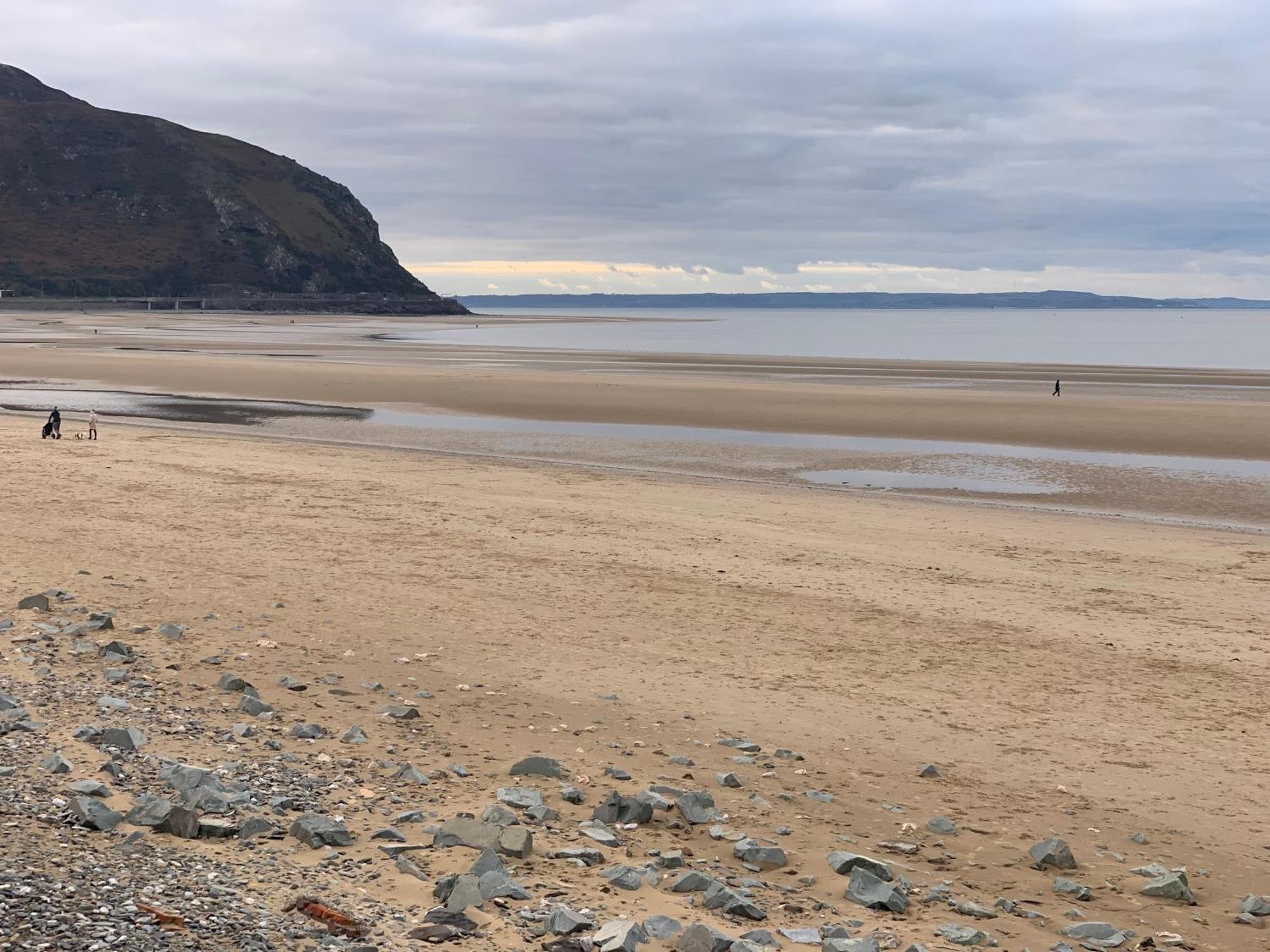 3 Bedroom Deganwy Sea View Beach House Ll31 Εξωτερικό φωτογραφία